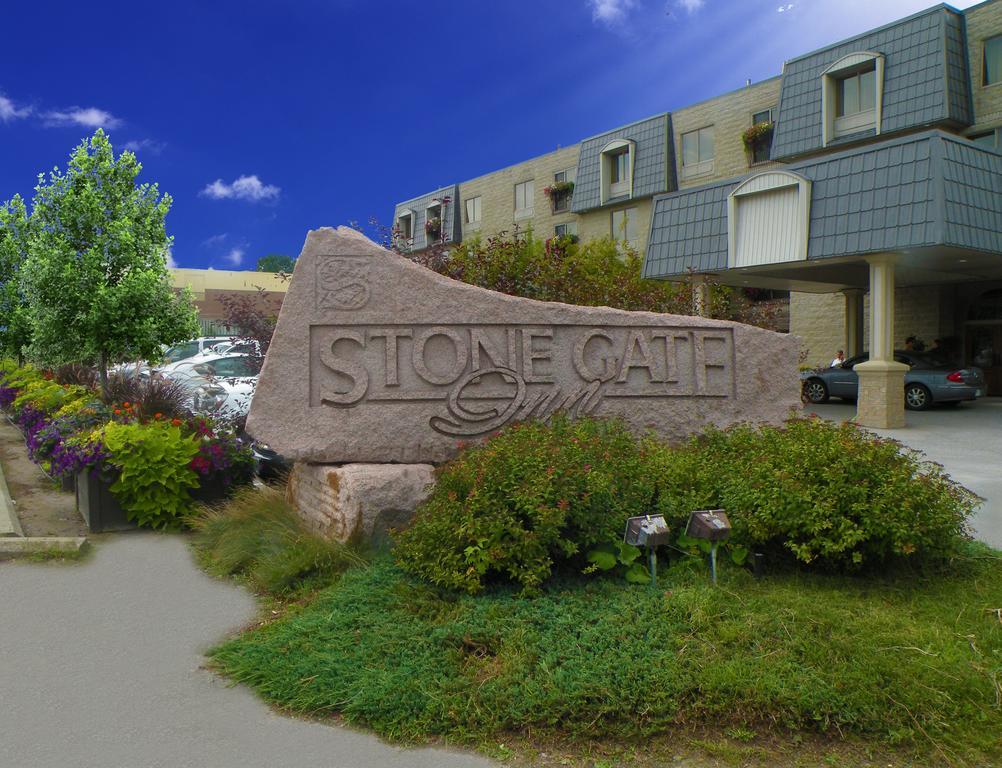 Stone Gate Inn Orillia Esterno foto